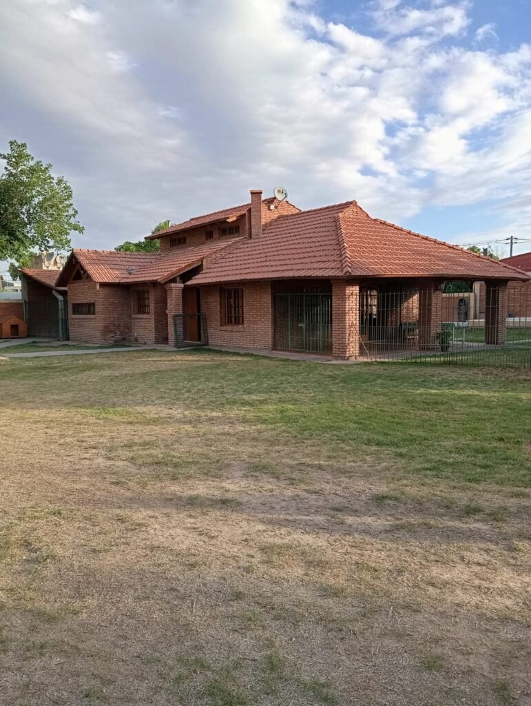 Casa en Barrio Privado Las Moreras